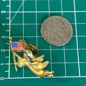Vintage Flying Angel Carrying The United States of America Flag Collectible
